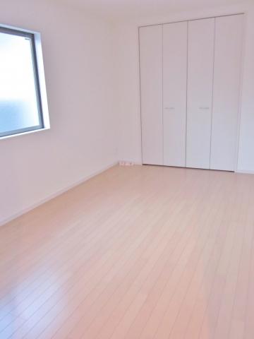 Non-living room. Second floor Western-style 7.5 Pledge