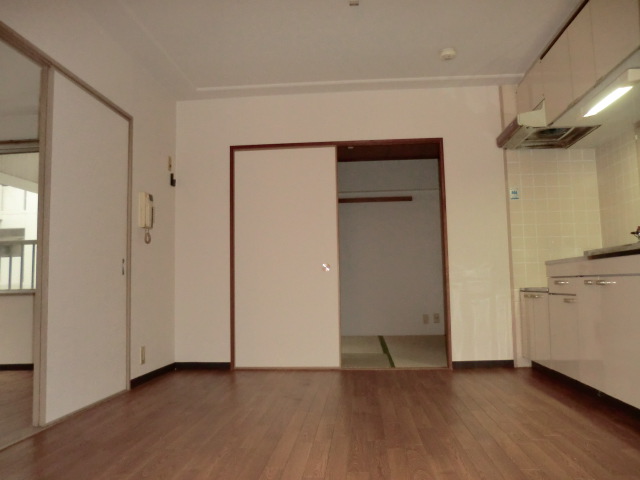 Living and room. Separate image