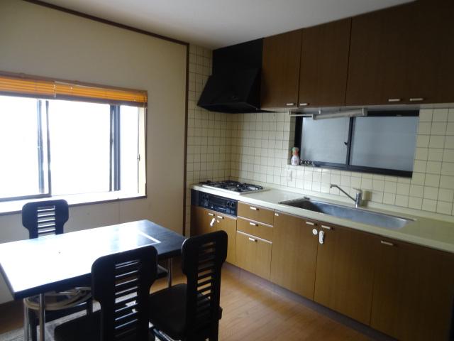 Kitchen. Indoor (September 2013) Shooting