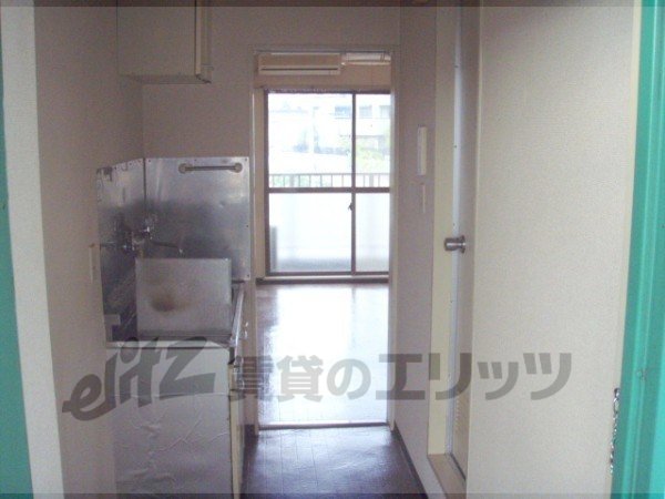 Other room space. Corridor