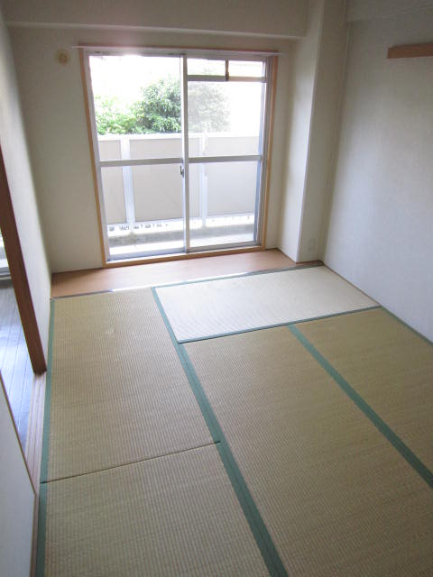Other room space