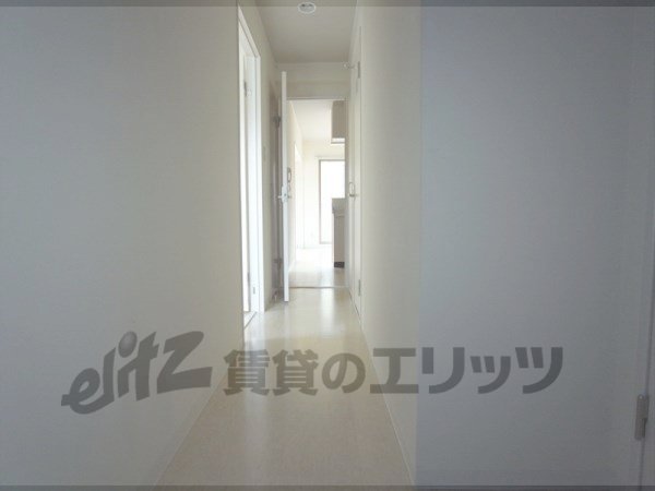 Other room space. Corridor