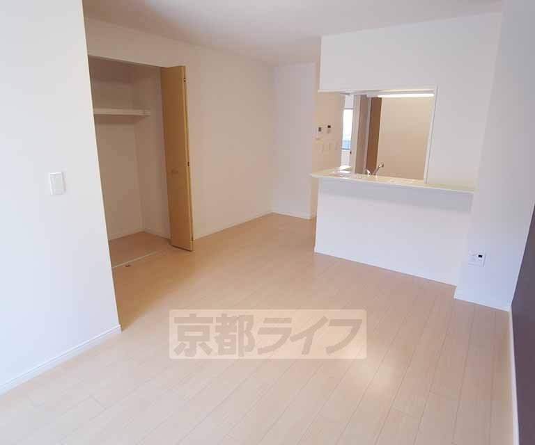 Living and room. Living also spacious.