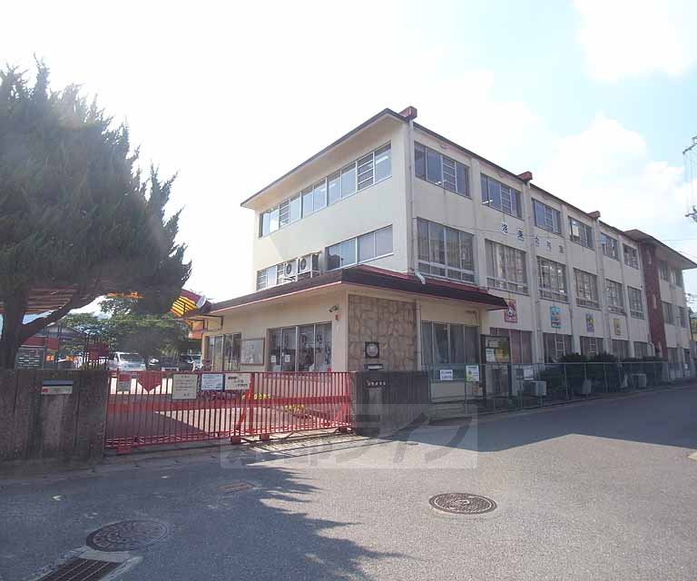 kindergarten ・ Nursery. Rakuto kindergarten (kindergarten ・ 186m to the nursery)