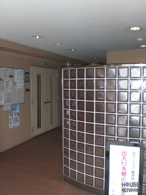 Entrance. Questions about property, Contact do not hesitate!