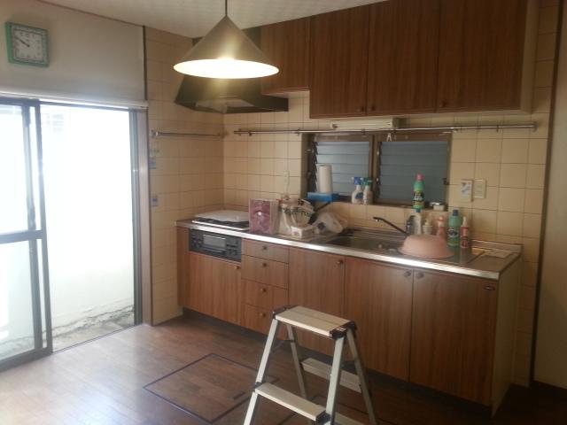 Kitchen. South is facing LDK! 