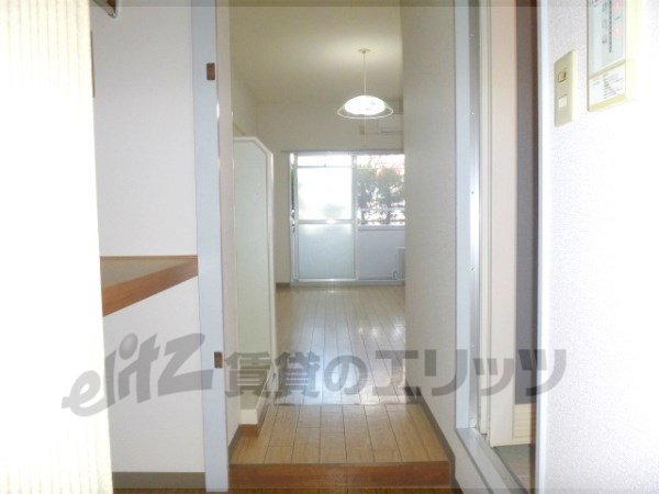 Other room space. Corridor