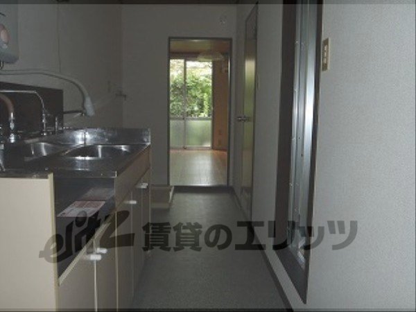 Other room space. Corridor