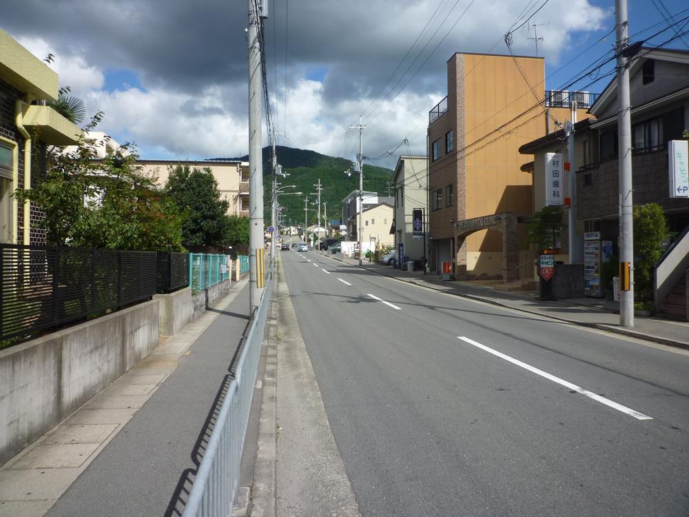 Local photos, including front road. Local (September 2013) Shooting