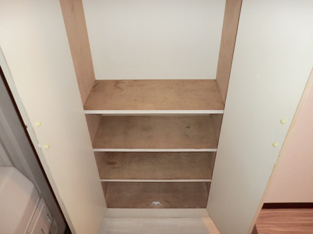 Entrance. Separate image