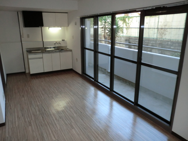 Living and room. Separate image