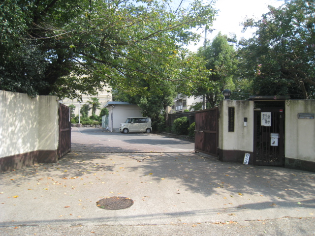 Primary school. 499m to Kyoto Municipal Otowa elementary school (elementary school)