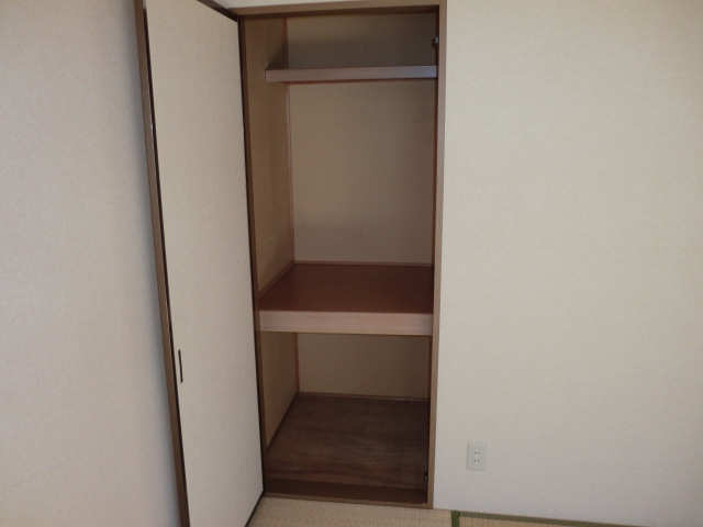 Receipt. Separate image