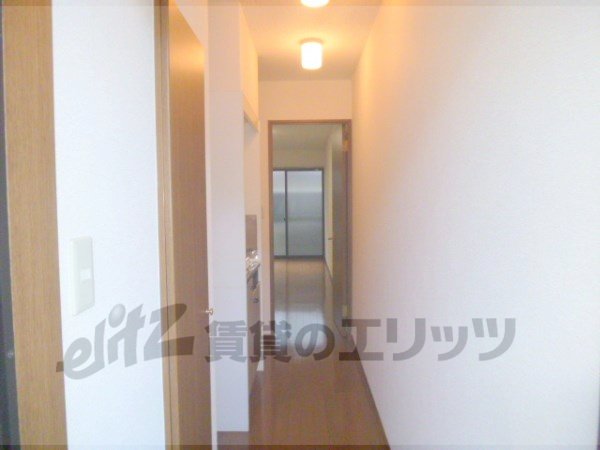 Other room space. Corridor