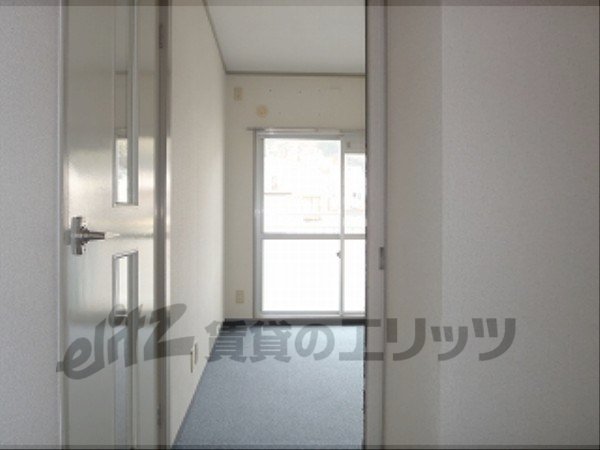 Other room space. Corridor