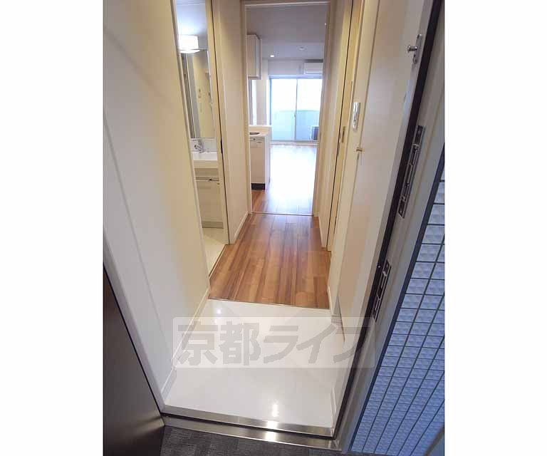 Other room space. Corridor and refreshing ・