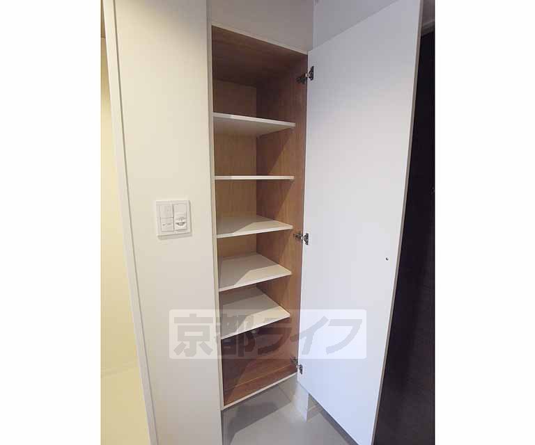 Receipt. It is the storage of large capacity ・