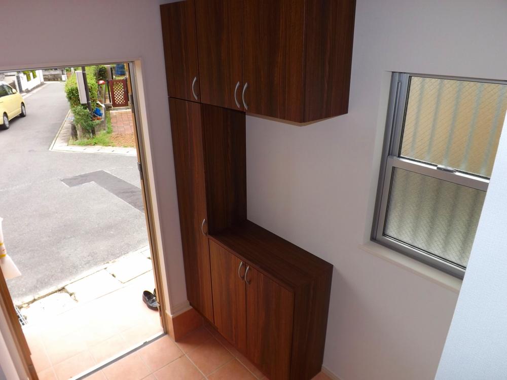 Same specifications photos (Other introspection). Of large capacity shoe box equipping.