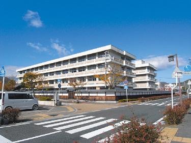 Primary school. Maizuru City Meirin to elementary school 31m up to a 1-minute walk