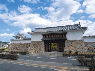 park. Tanabe Castle Maizuru to the park 70m up to a 1-minute walk