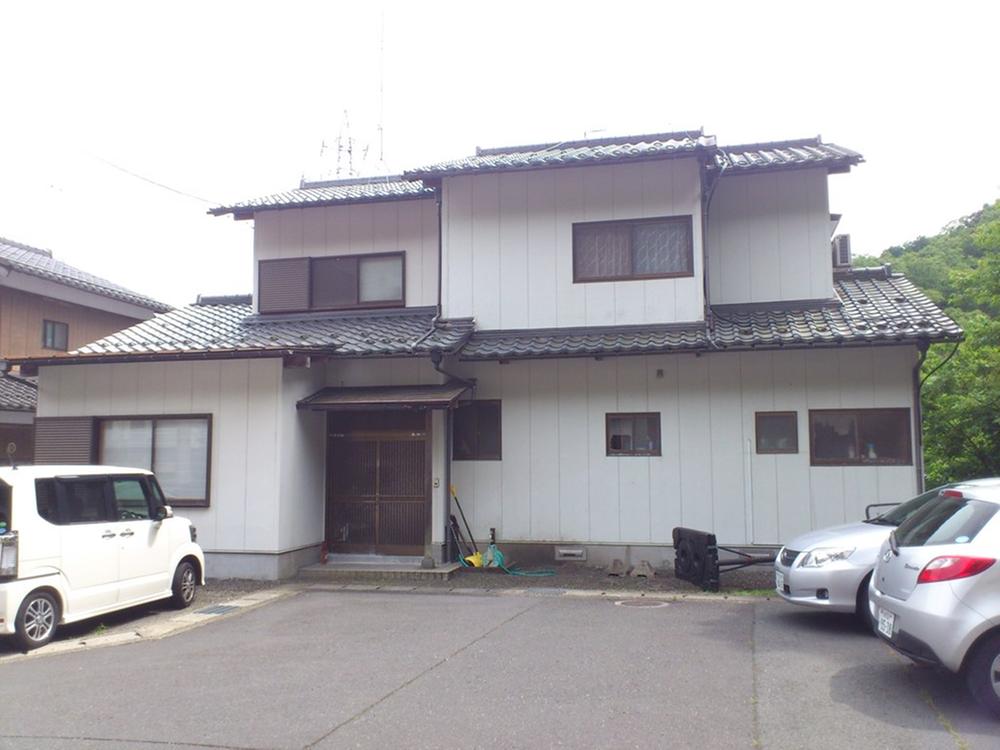 Local appearance photo. Local (June 2013) Shooting