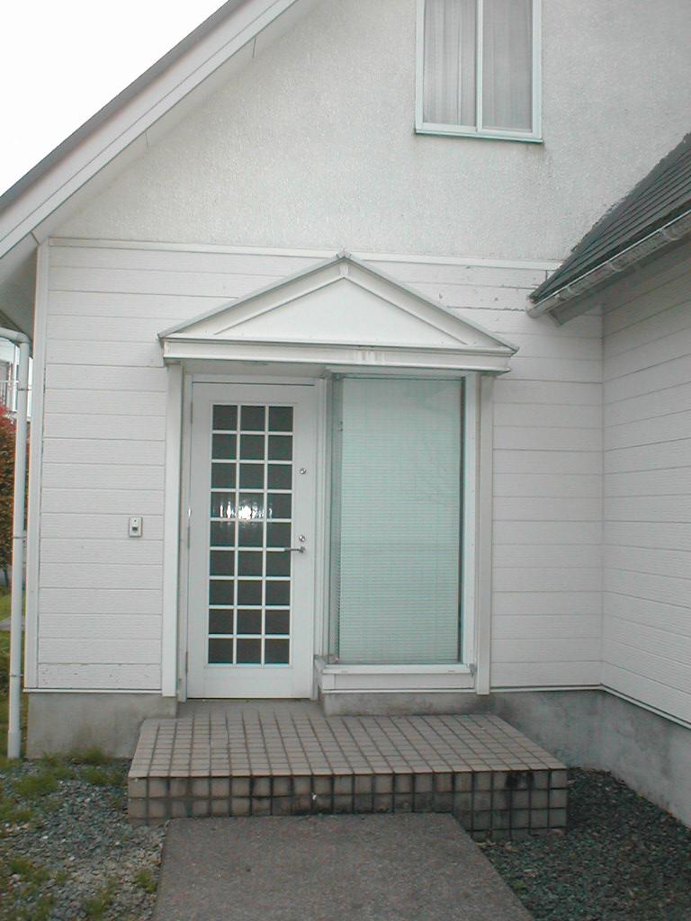 Local appearance photo. Local (10 May 2013) Shooting