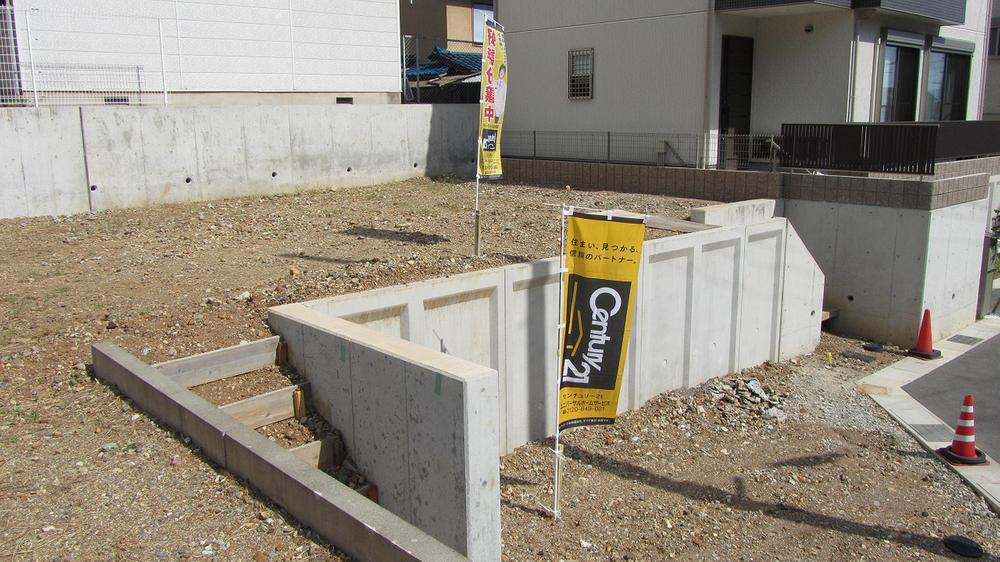 Local land photo. No. 7 land