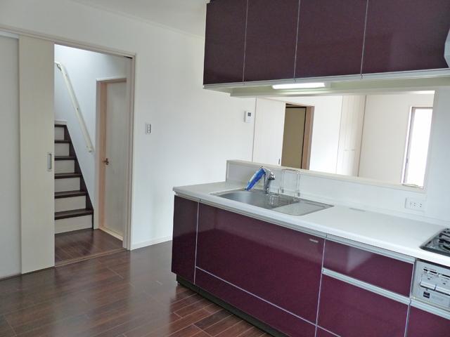 Same specifications photo (kitchen)