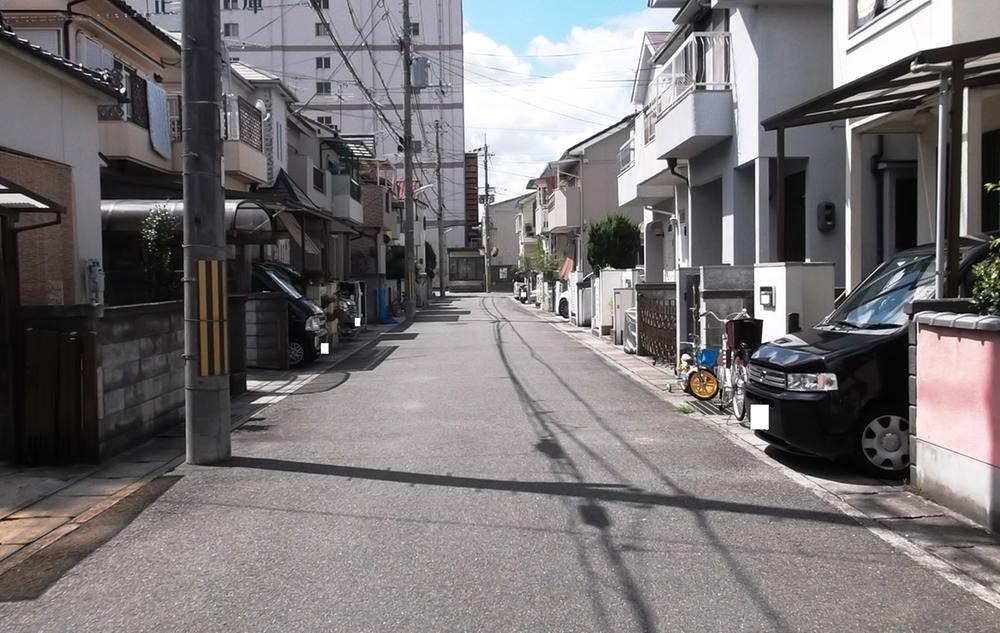 Local photos, including front road. Local (August 2013) Shooting