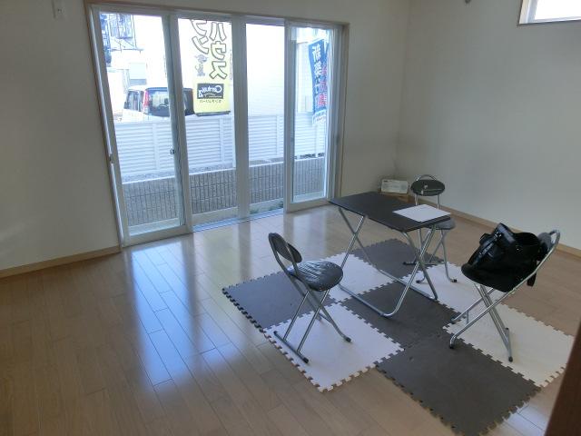 Living. Indoor (September 2013) Shooting