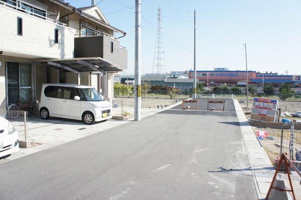 Local photos, including front road