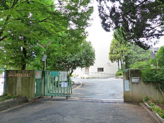 Primary school. Nagaokakyo 1250m to stand Nagaoka fifth elementary school