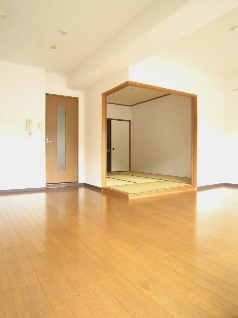 Living and room
