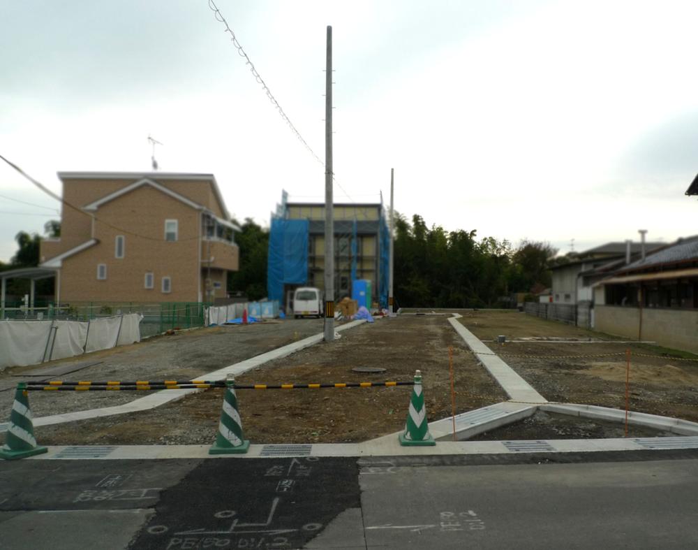 Local appearance photo. Local (11 May 2013) Shooting