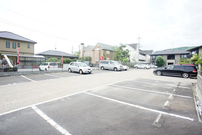 Parking lot