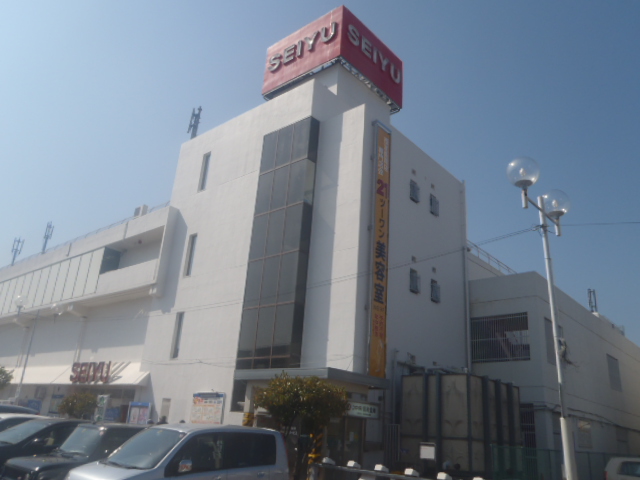 Supermarket. Seiyu Nagaoka store up to (super) 400m