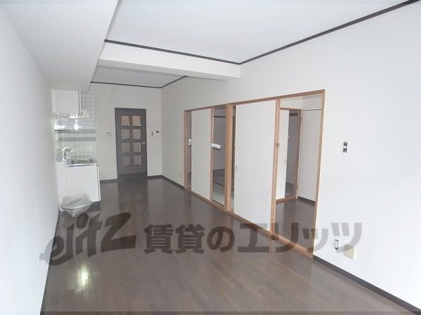 Living and room