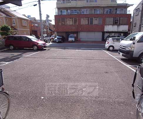 Parking lot