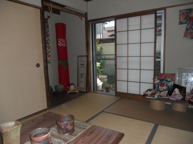 Living and room