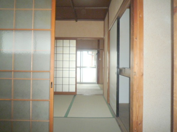 Other room space. Corridor