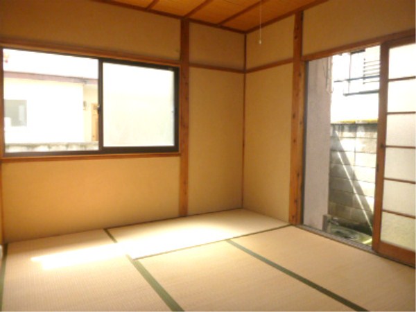 Living and room