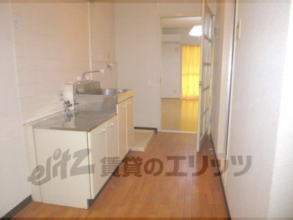 Other room space. Corridor