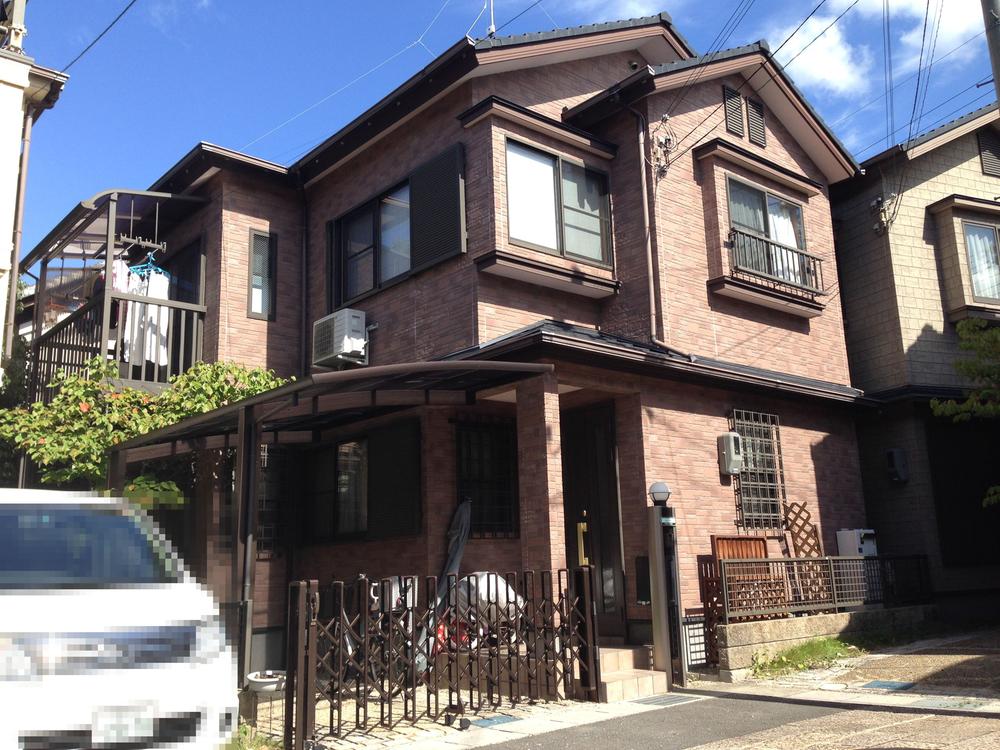 Local appearance photo