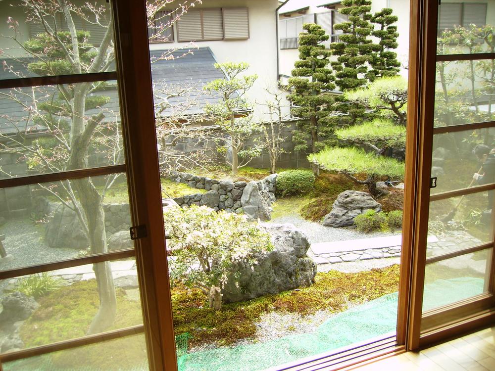 Garden. Garden (April 2013) Shooting