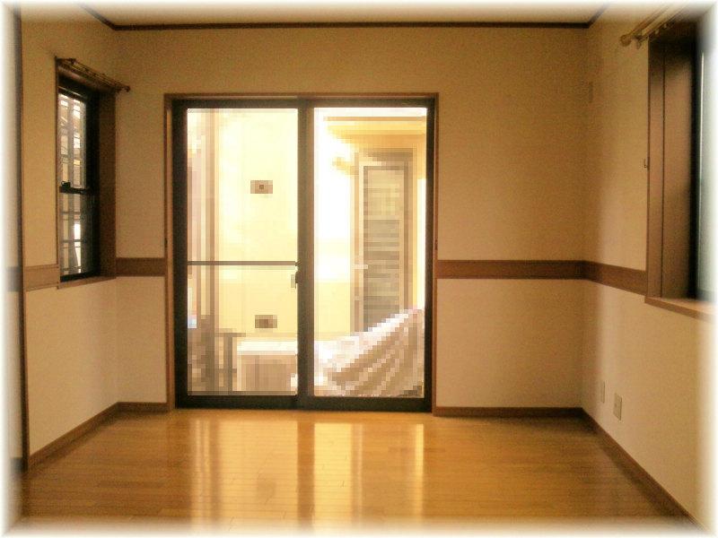 Living. Indoor (12 May 2013) Shooting