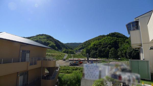 View photos from the dwelling unit