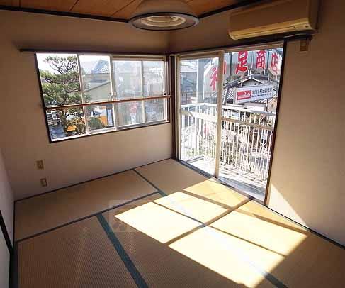 Living and room