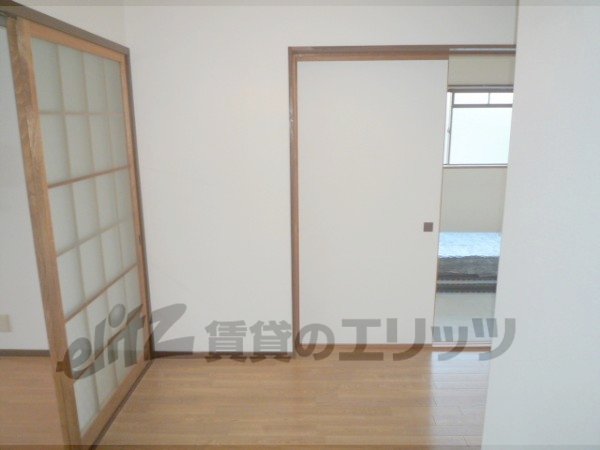 Other room space. Corridor