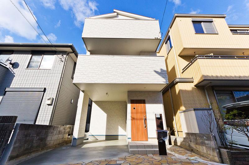 Building plan example (exterior photos). It is a construction case. Site is Ibaraki.