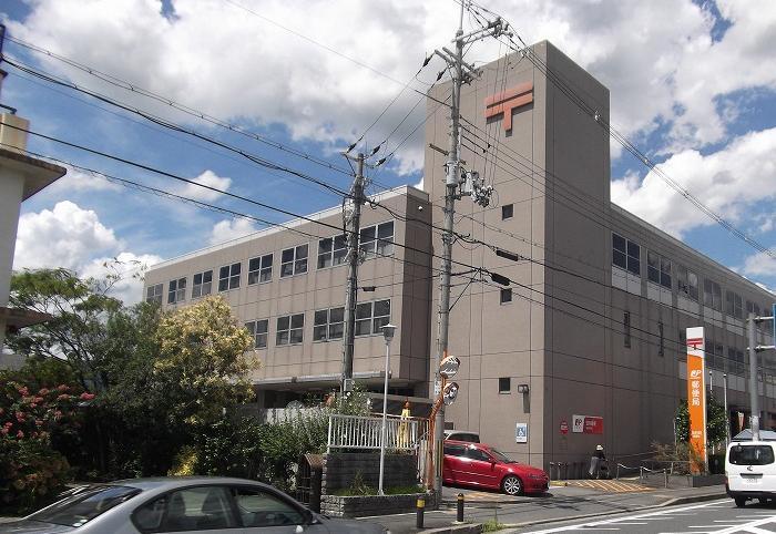 post office. 640m to Muko-cho, post office